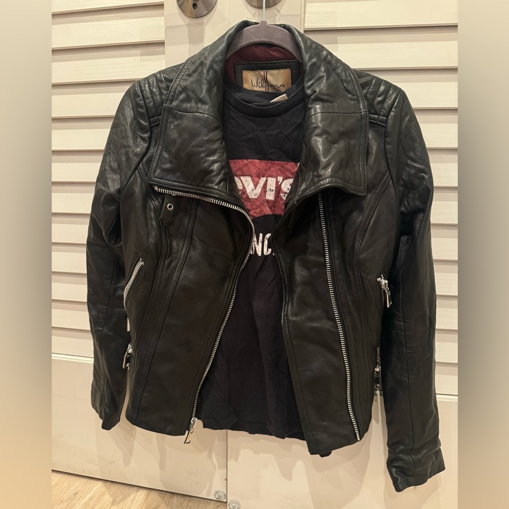 Wilson Leather jacket size  XS black